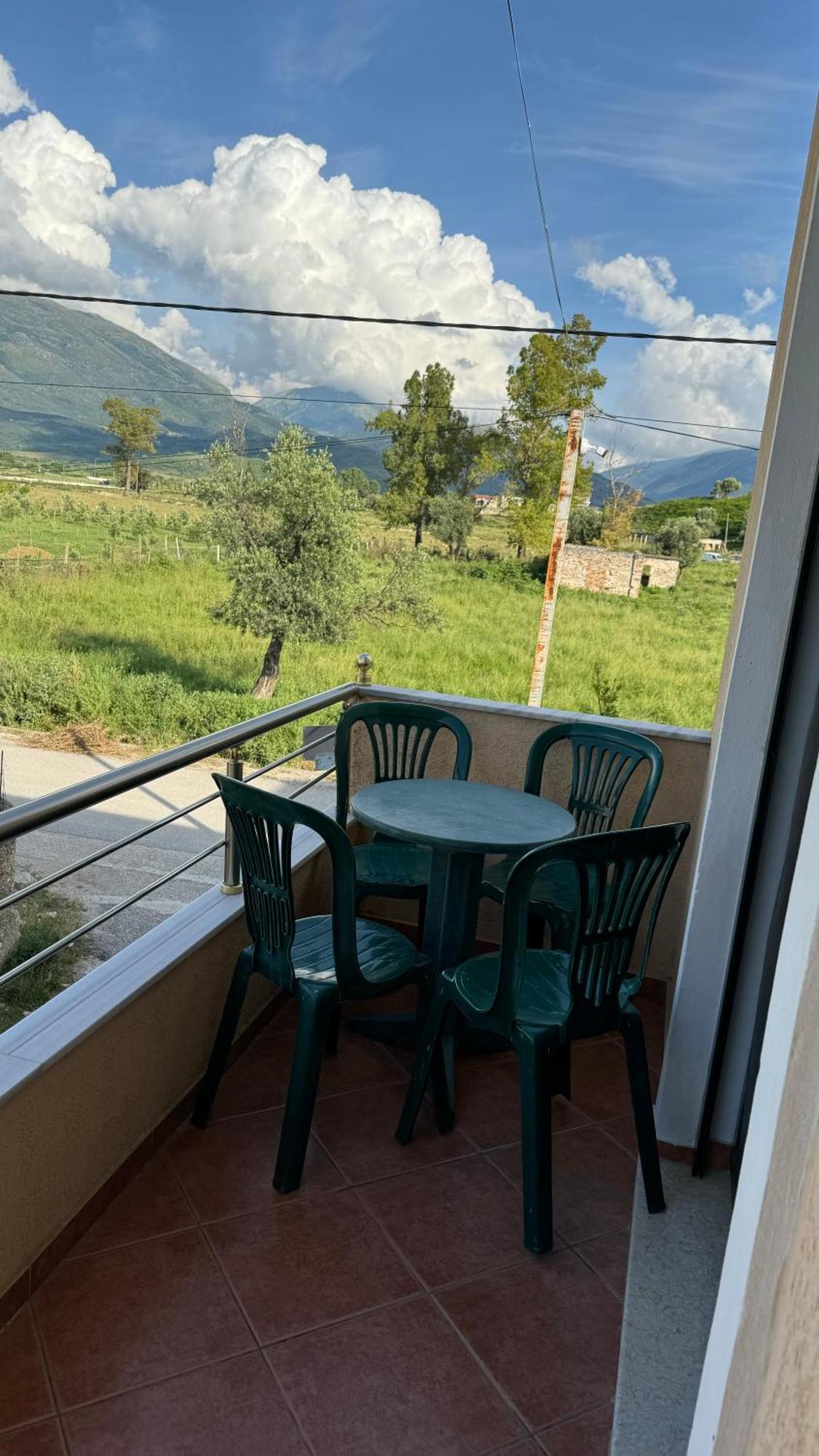 Amel's Vlorë