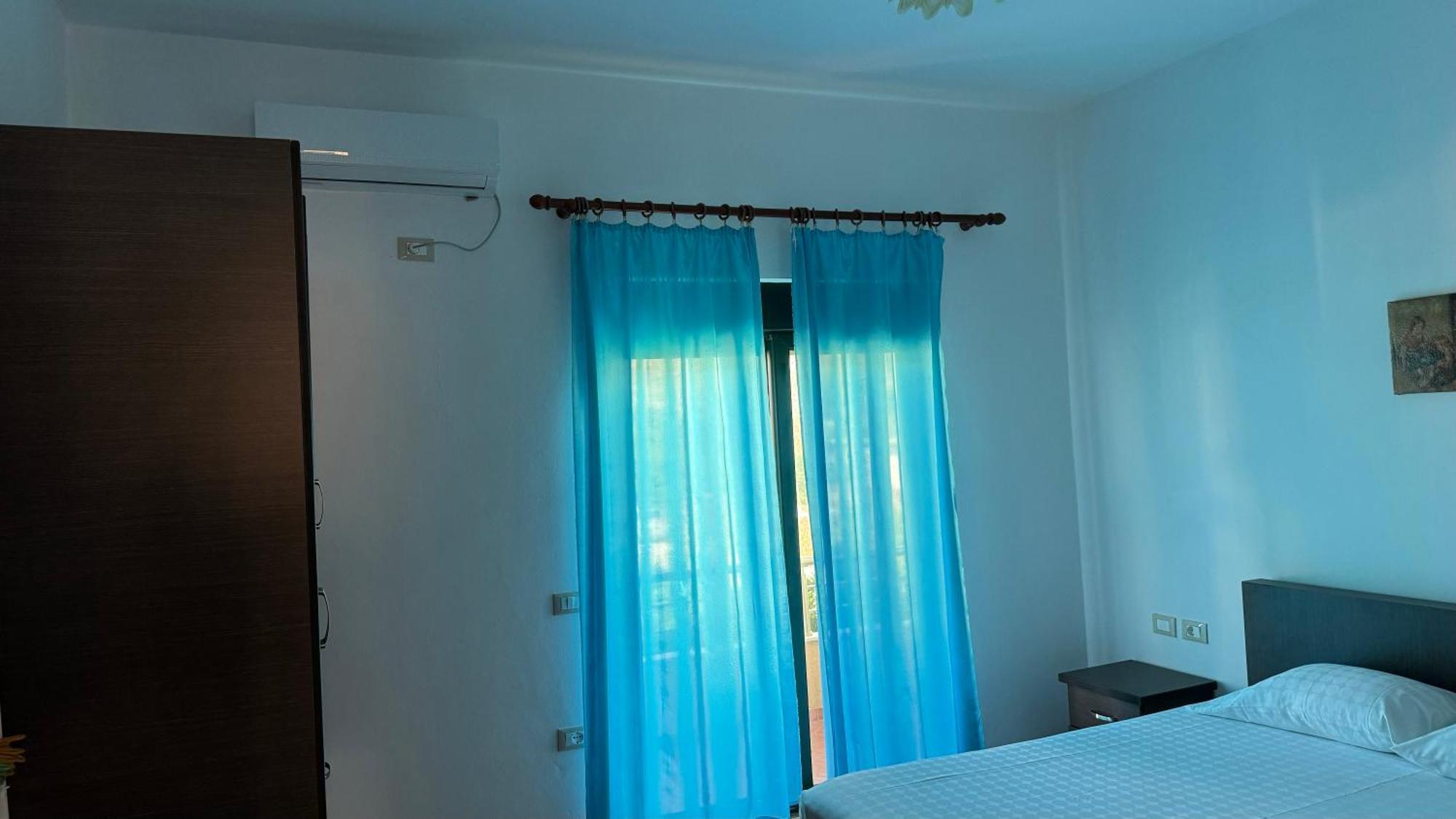 Amel's Vlorë
