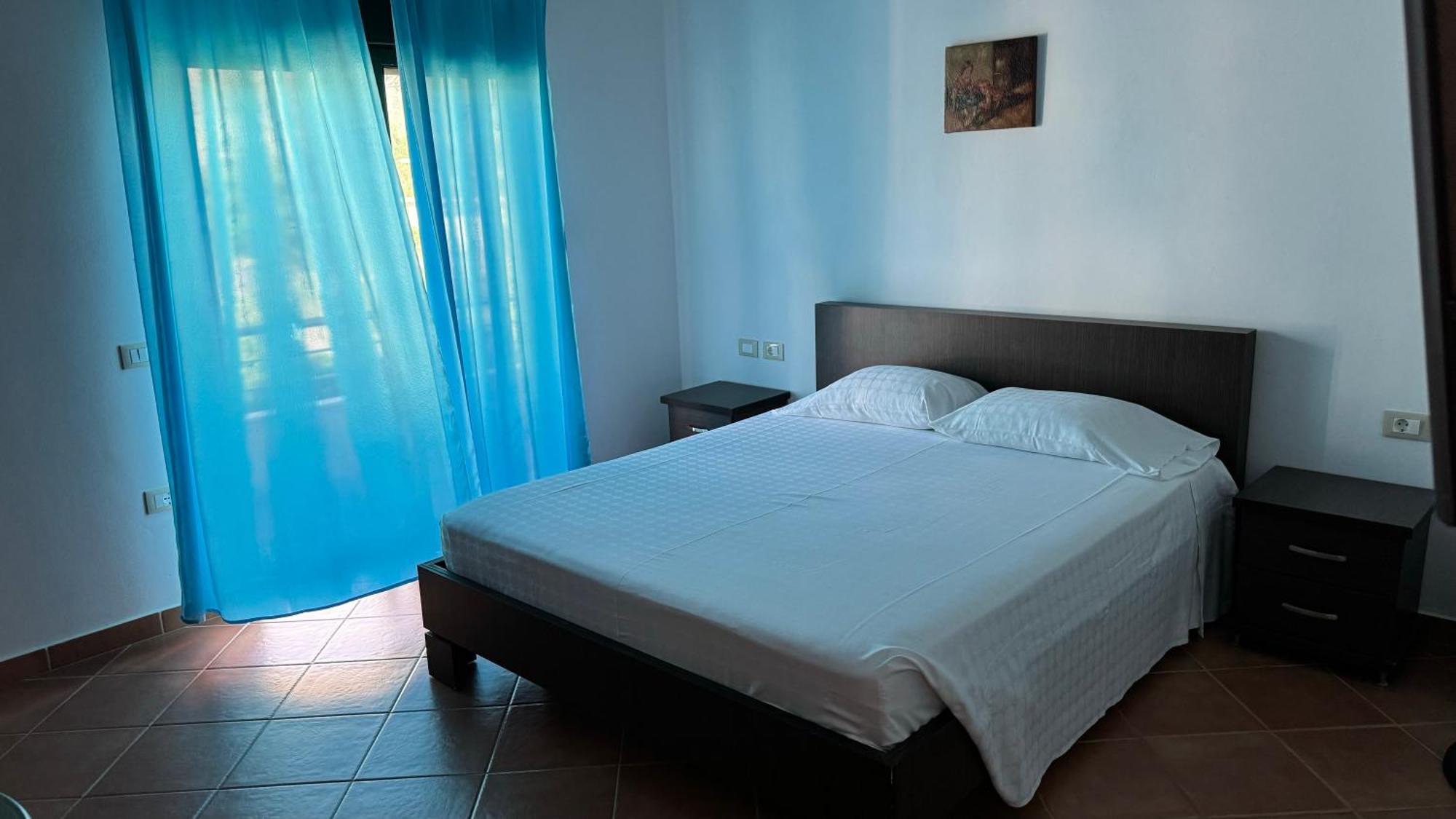 Amel's Vlorë